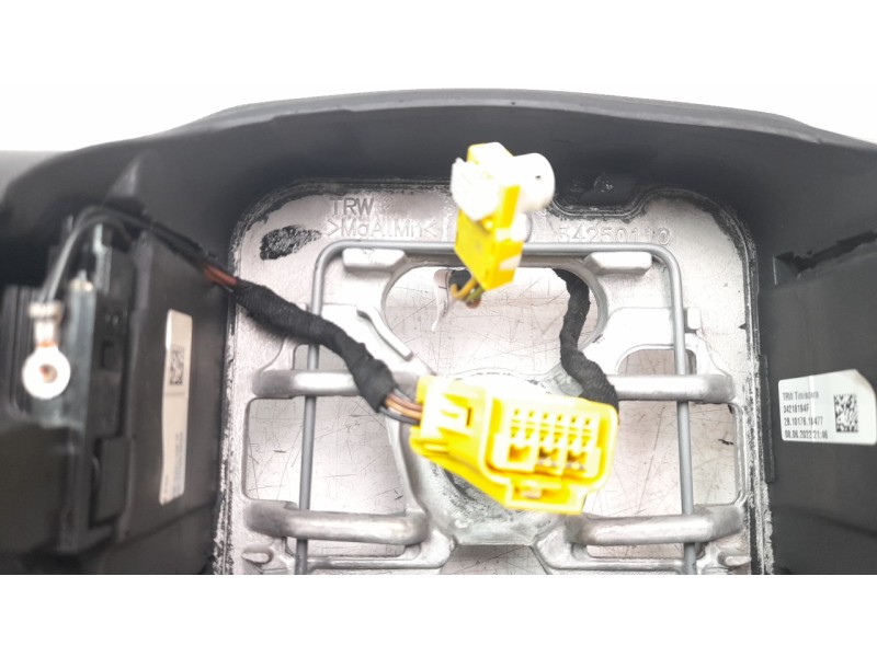Recambio de volante para citroen c3 feel referencia OEM IAM 98164326ZD  