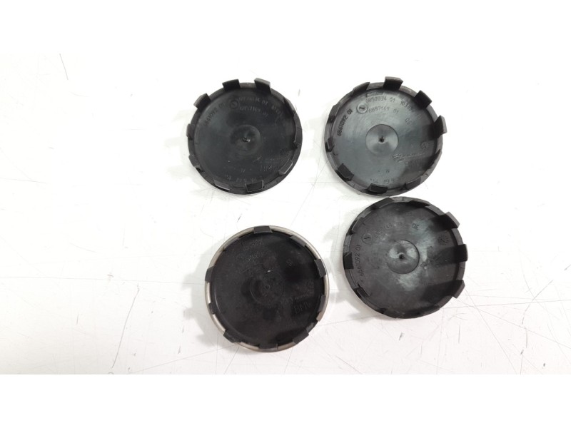 Recambio de tapacubos para mini mini (f56) 1.5 12v turbodiesel referencia OEM IAM 686109201  