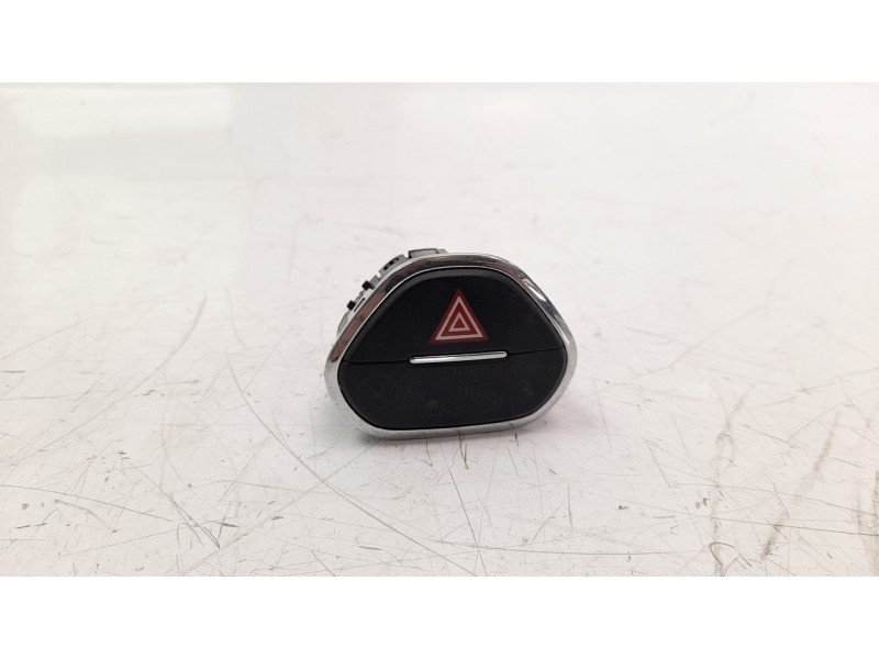 Recambio de warning para opel corsa e 1.4 referencia OEM IAM 13363976  
