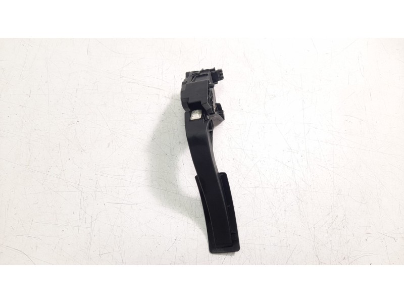 Recambio de potenciometro pedal para renault captur 1.5 dci diesel fap energy referencia OEM IAM 180029347R  