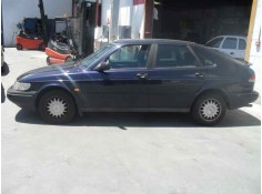 saab 900 berlina del año 1996 2