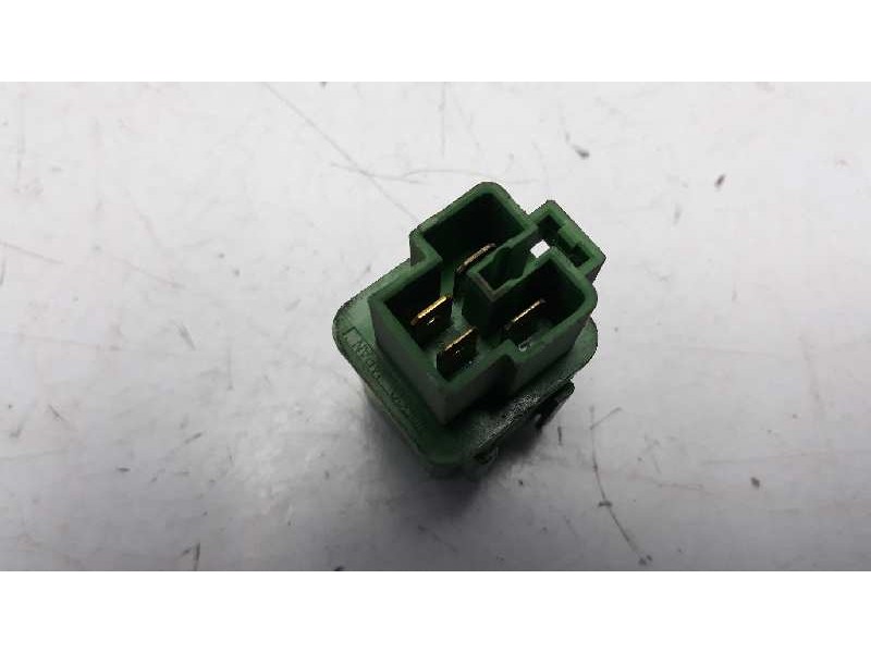 Recambio de rele inyeccion para nissan terrano (wd21) referencia OEM IAM 25230C9965 20625M 
