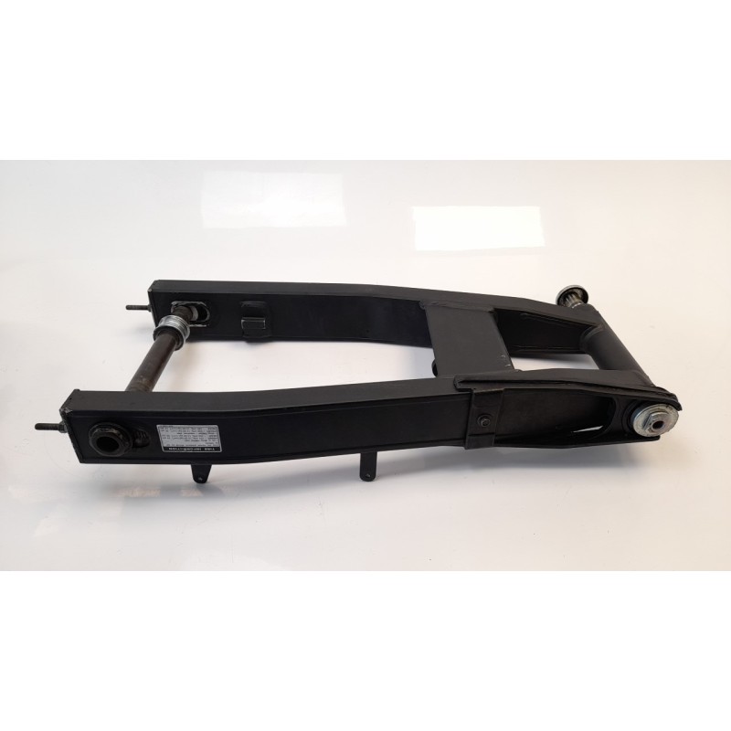 Recambio de puente trasero para yamaha fz 1 / fz 6 fazer fz 6 s2  (rj14) referencia OEM IAM 4S82211000  