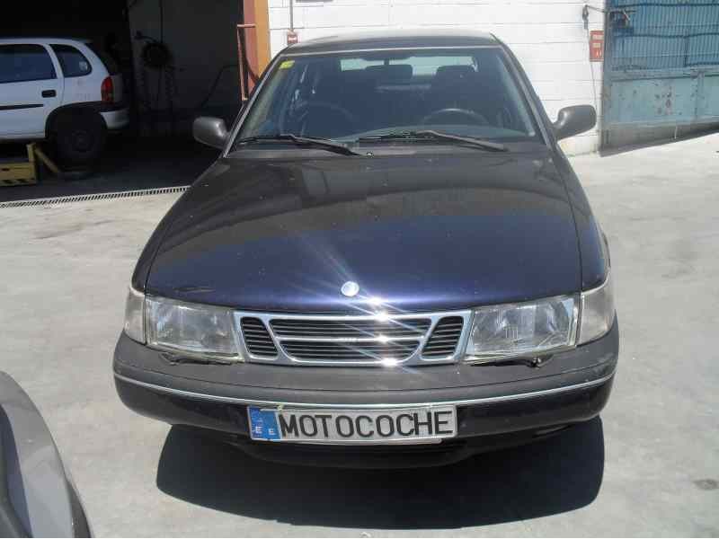 saab 900 berlina del año 1996