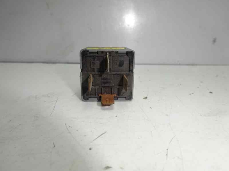 Recambio de rele para daewoo lanos referencia OEM IAM 90244312  