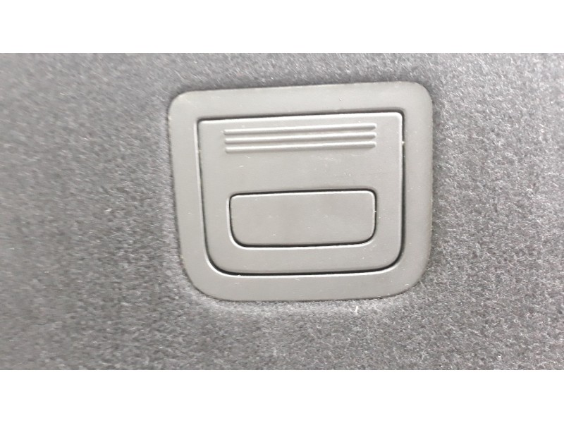 Recambio de bandeja trasera para audi a4 avant (8w5) sport edition referencia OEM IAM 8W9861531  