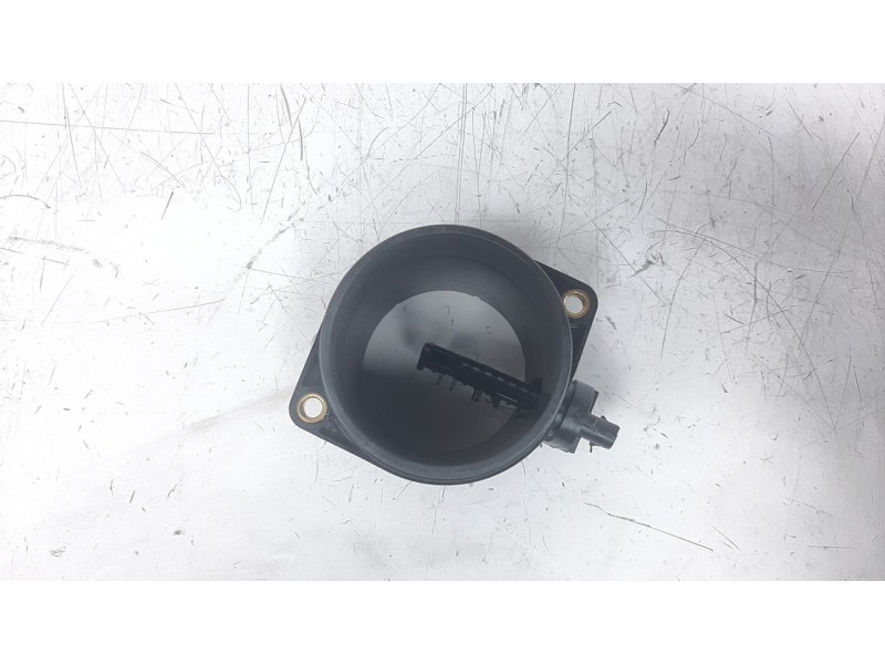 Recambio de caudalimetro para ssangyong korando 2.2 td cat referencia OEM IAM 6710940048  