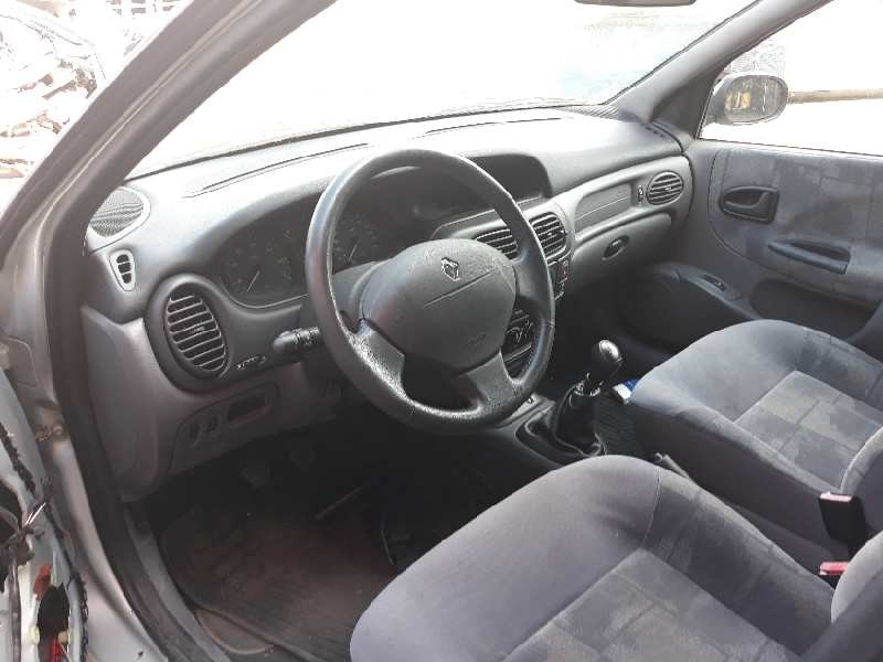renault megane i classic (la0) del año 1997
