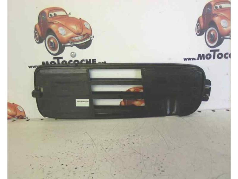 Recambio de rejilla paragolpes derecha para audi 80 avant referencia OEM IAM 8A0807346C01C 107020202 AD0152123