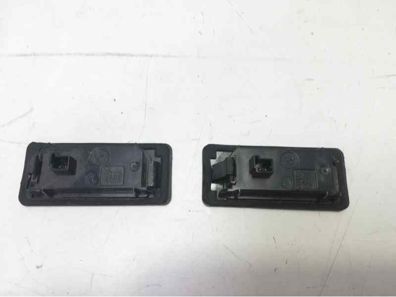 Recambio de piloto matricula para bmw serie 4 gran coupe (f36) 420d referencia OEM IAM 63267193293 103F06130960 BM0244350