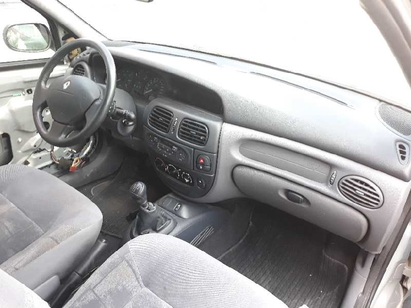 renault megane i classic (la0) del año 1997