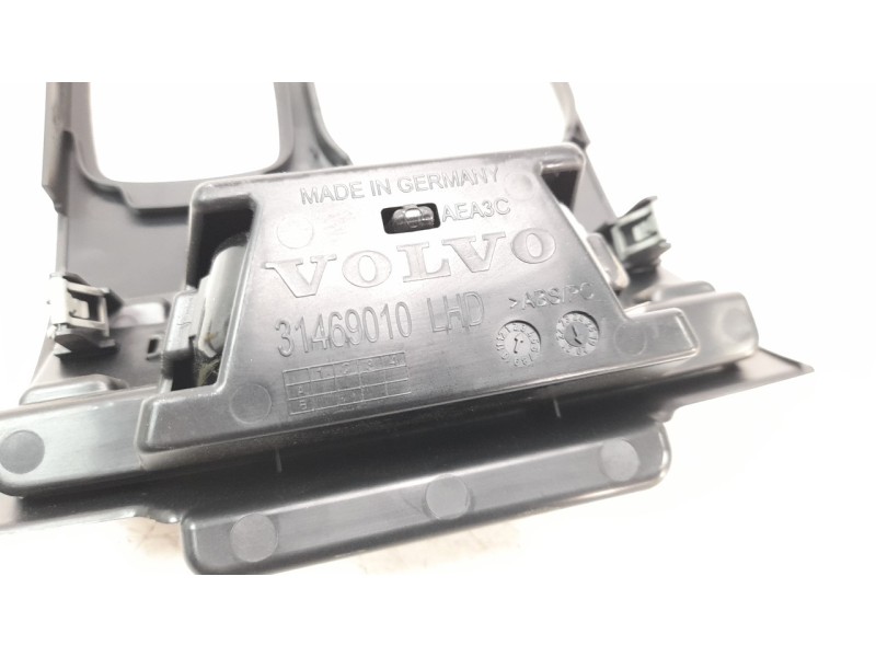 Recambio de moldura para volvo xc 40 2.0 diesel cat referencia OEM IAM 31469010  