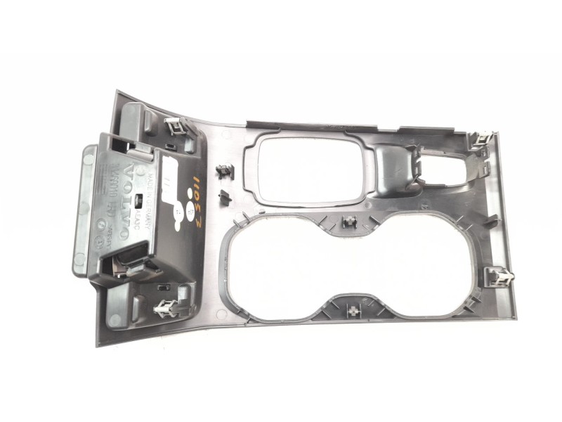 Recambio de moldura para volvo xc 40 2.0 diesel cat referencia OEM IAM 31469010  