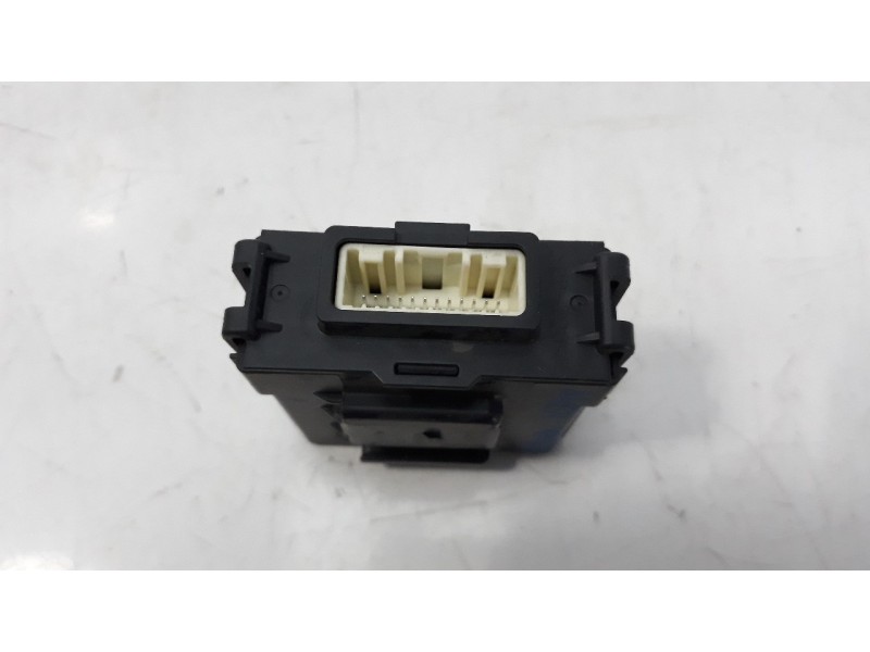 Recambio de modulo electronico para nissan x-trail (t32) 1.6 dci turbodiesel cat referencia OEM IAM 476A04BA0B  