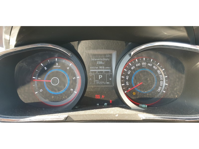 Recambio de cuadro instrumentos para ssangyong korando 2.2 td cat referencia OEM IAM 8025032300  