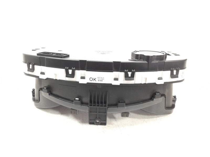 Recambio de cuadro instrumentos para ssangyong korando 2.2 td cat referencia OEM IAM 8025032300  
