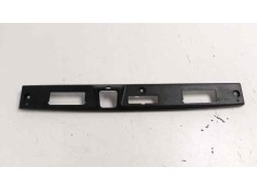 Recambio de molduras traseras para renault kadjar zen referencia OEM IAM   