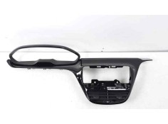 Recambio de rejilla aireadora para peugeot 208 referencia OEM IAM 9673830077 1174143X 9672848677