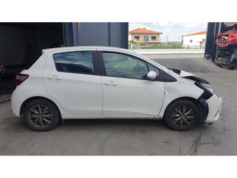 toyota yaris del año 2018