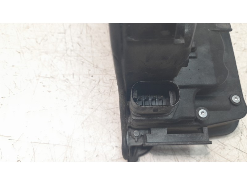 Recambio de cerradura puerta trasera derecha para mini mini 5-trg. (f55) 1.5 12v referencia OEM IAM 51227281940  