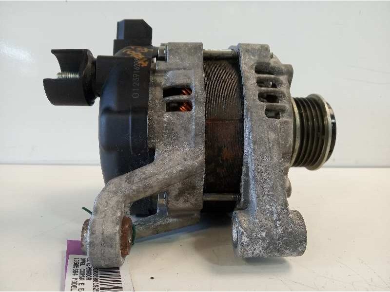 Recambio de alternador para opel corsa e edition referencia OEM IAM 13585664 ALF980404 ADAN1322