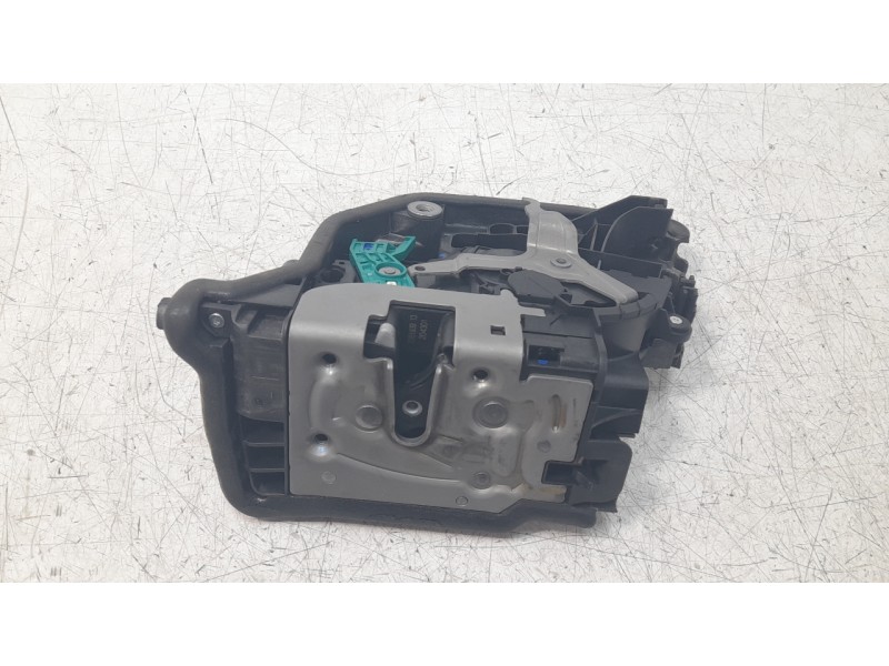 Recambio de cerradura puerta trasera izquierda para mini mini 5-trg. (f55) 1.5 12v referencia OEM IAM 51227281939  EZCBM090