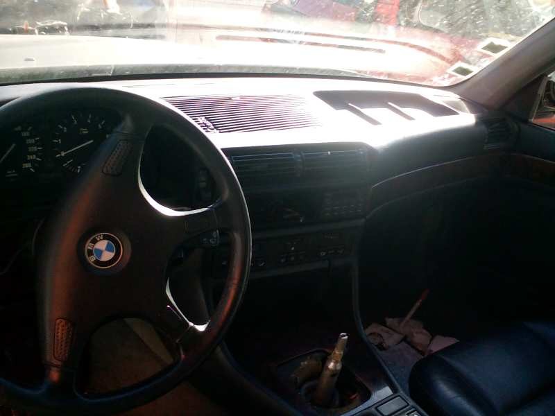 bmw serie 7 (e38) del año 1987