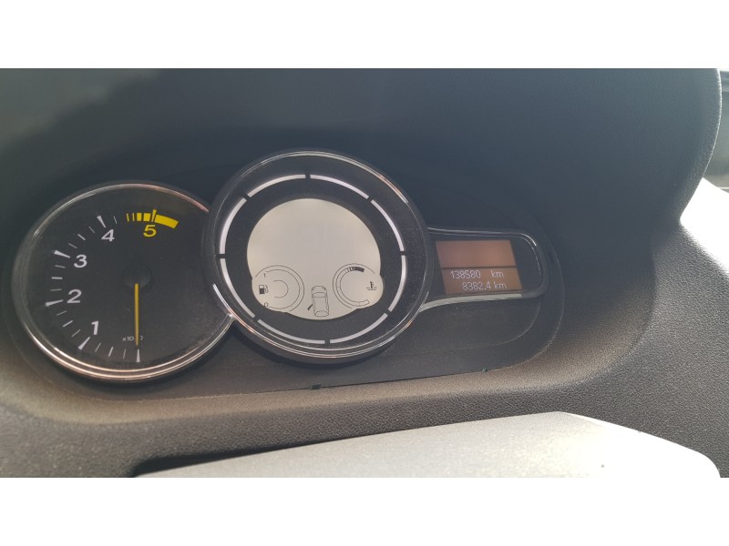 renault megane iii berlina 5 p del año 2015