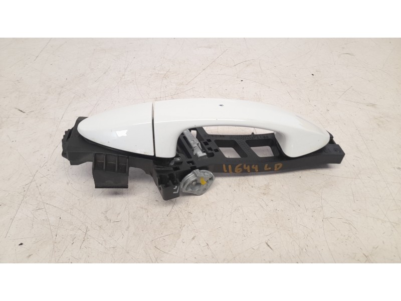 Recambio de maneta exterior lateral derecha para ford transit courier 1.5 tdci cat referencia OEM IAM 8A61A224A37  
