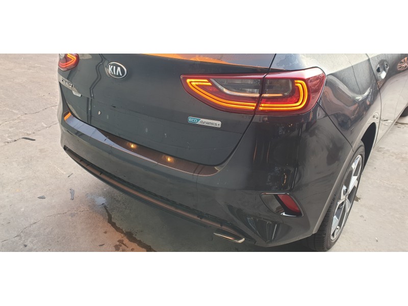 Recambio de refuerzo paragolpes trasero para kia ceed 1.4 tgdi cat referencia OEM IAM 86631J7000  