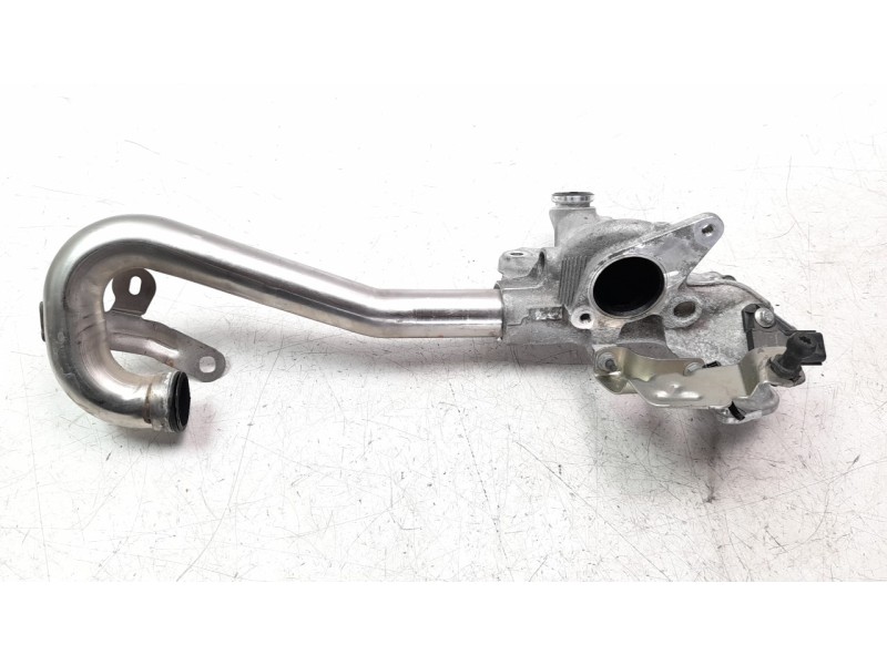 Recambio de tubo para mercedes-benz clase b (w246) 1.5 cdi cat referencia OEM IAM 147173974R  