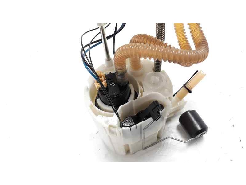 Recambio de bomba combustible para bmw serie 1 lim. (f21) 118d referencia OEM IAM 7243972 0580204019 