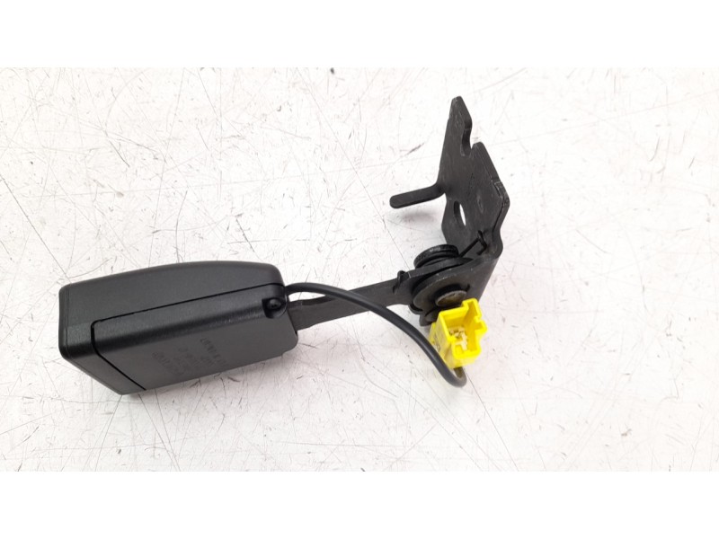 Recambio de juego cinturones trasero para volvo xc 40 2.0 diesel cat referencia OEM IAM 31462139  