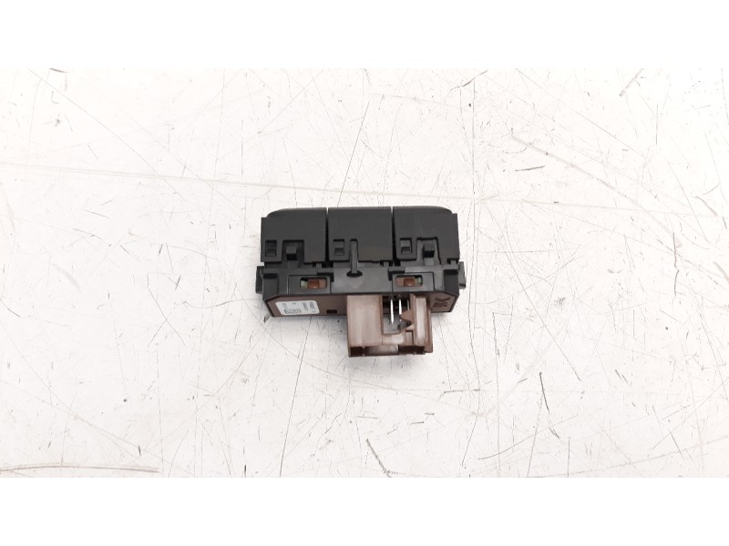 Recambio de interruptor para opel grandland x 1.2 referencia OEM IAM YP00032077  