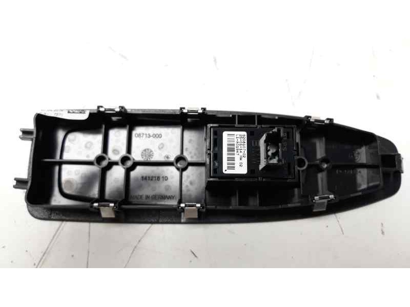 Recambio de mando elevalunas delantero derecho para bmw serie 1 lim. (f21) 118d referencia OEM IAM 920810702  