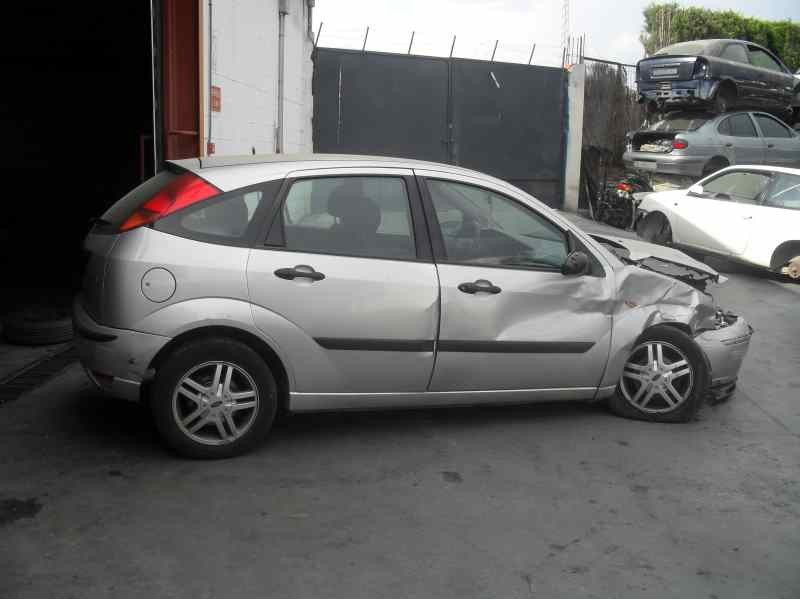 ford focus berlina (cak) del año 2002