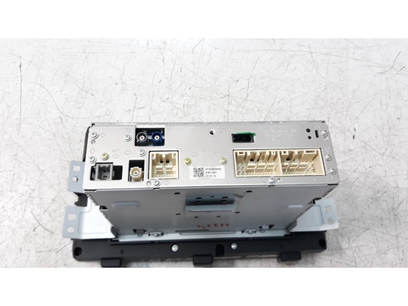 Recambio de sistema navegacion gps para kia ceed 1.4 tgdi cat referencia OEM IAM 96560J7670  
