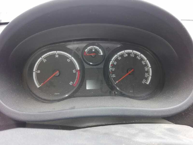 opel corsa d del año 2007