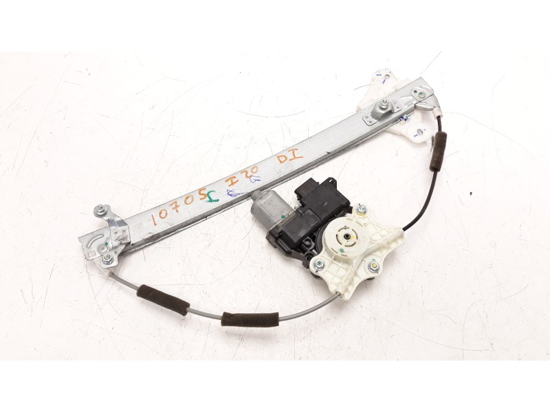 Recambio de elevalunas delantero izquierdo para hyundai i20 1.2 16v cat referencia OEM IAM 82401C8020  