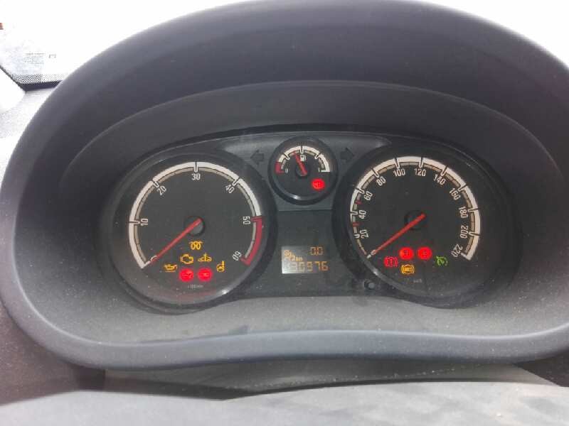 opel corsa d del año 2007