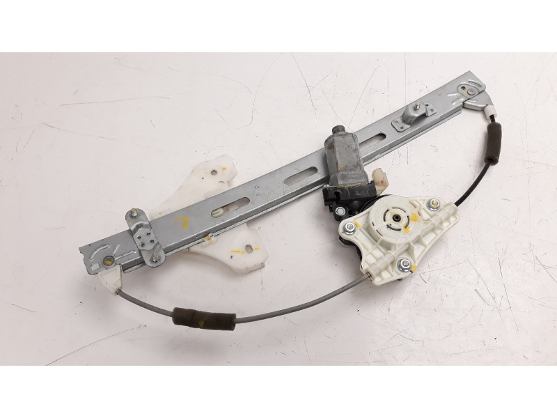 Recambio de elevalunas trasero izquierdo para hyundai i20 1.2 16v cat referencia OEM IAM 83403C7010  