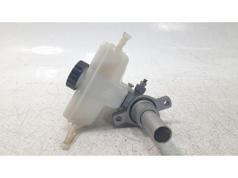 Recambio de bomba freno para mercedes-benz clase c (w205) lim. 2.1 cdi cat referencia OEM IAM A2054300001  