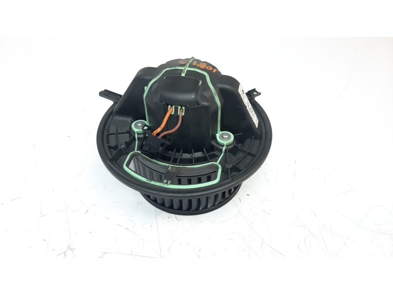 Recambio de ventilador calefaccion para bmw x1 (e84) 2.0 turbodiesel cat referencia OEM IAM 64119227670  