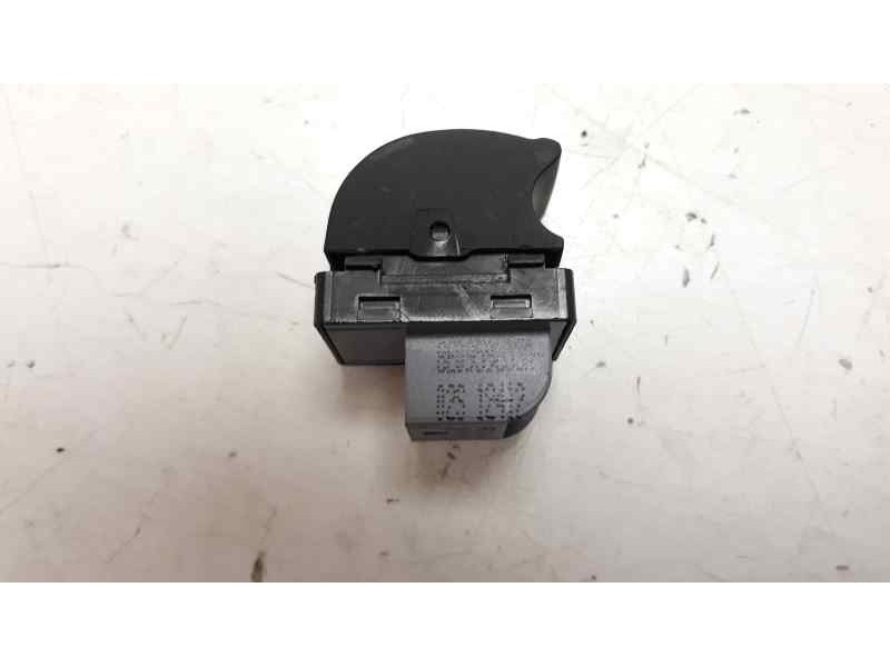 Recambio de mando elevalunas delantero derecho para seat exeo berlina (3r2) style referencia OEM IAM 8E0959855A  