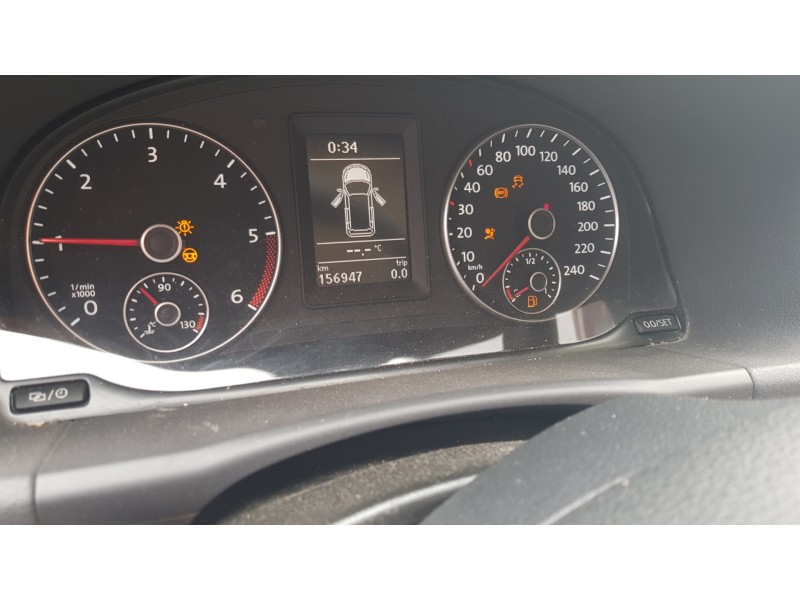 volkswagen touran (1t3) del año 2013