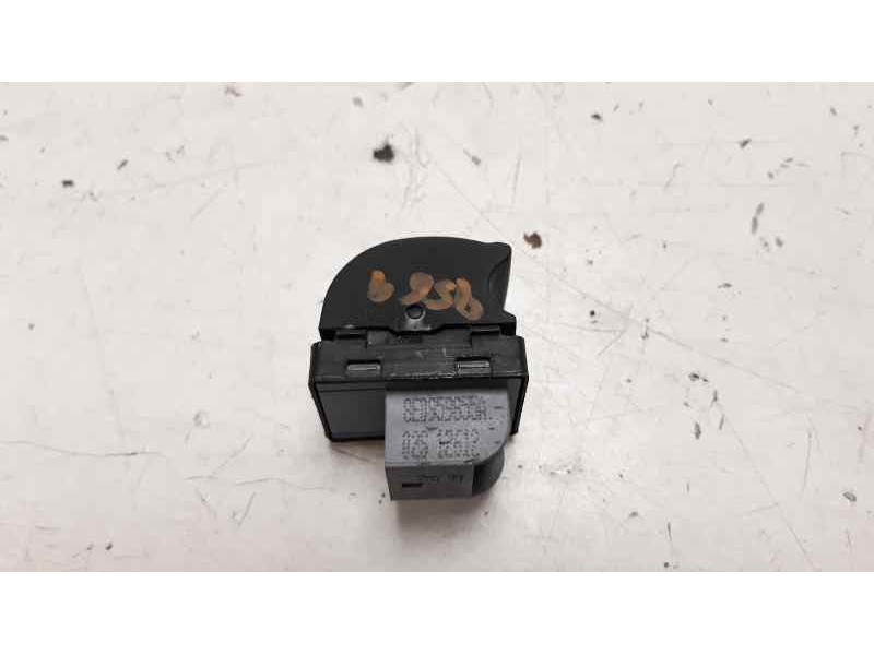 Recambio de mando elevalunas trasero derecho para seat exeo berlina (3r2) style referencia OEM IAM 8E0959855A  