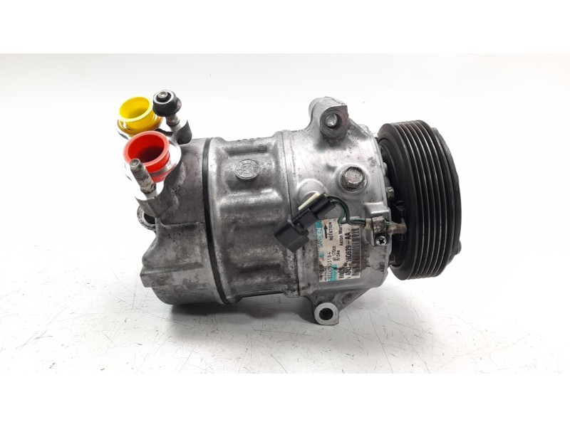 Recambio de compresor aire acondicionado para aston martin rapide 5.9 v12 cat referencia OEM IAM AD4319D629AA  
