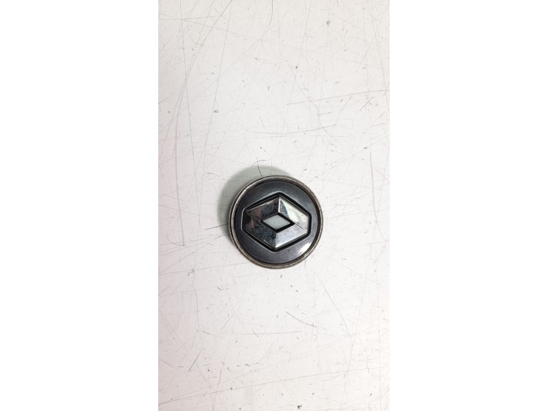 Recambio de tapacubos para renault megane iv berlina 5p referencia OEM IAM 403150709R  