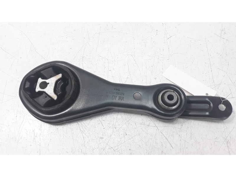 Recambio de soporte motor trasero para volkswagen t-cross 1.0 tsi referencia OEM IAM 2Q0199851AE  