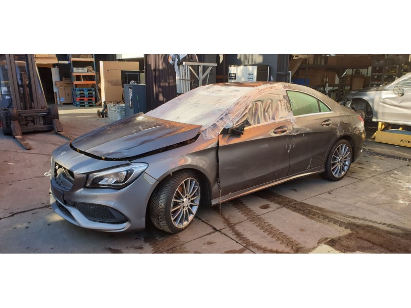 mercedes-benz clase cla (w117) del año 2018